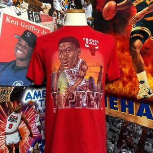 Vintage 90s Scottie Pippen Chicago Bulls Pro Player NBA Tee Sz Medium